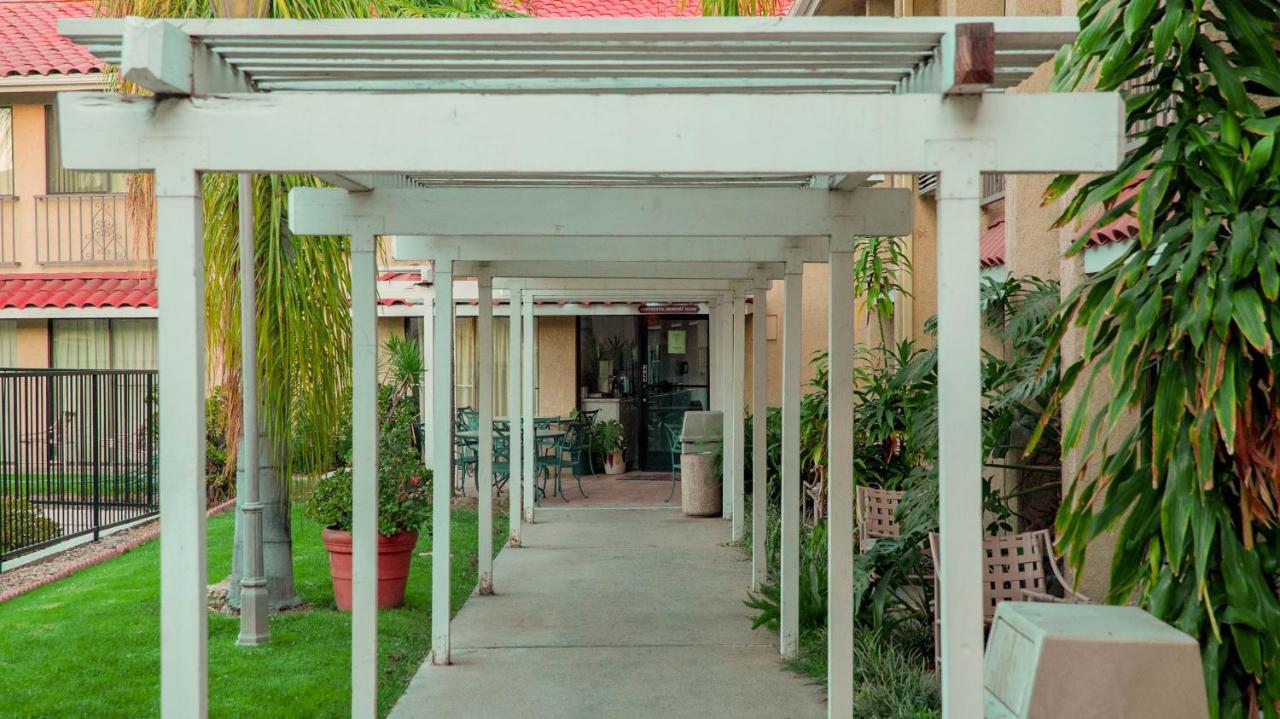 Studio 6 Anaheim Hills Ca Екстер'єр фото